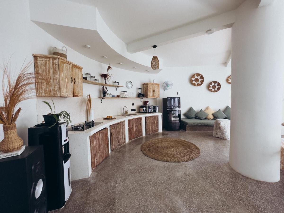 Hillstone U Villa