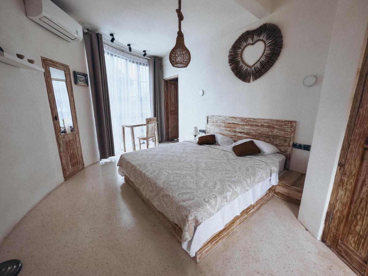 Hillstone U Villa *